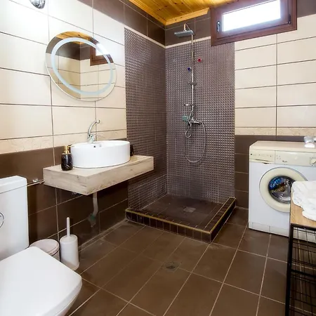 Casa Monte Theológosz